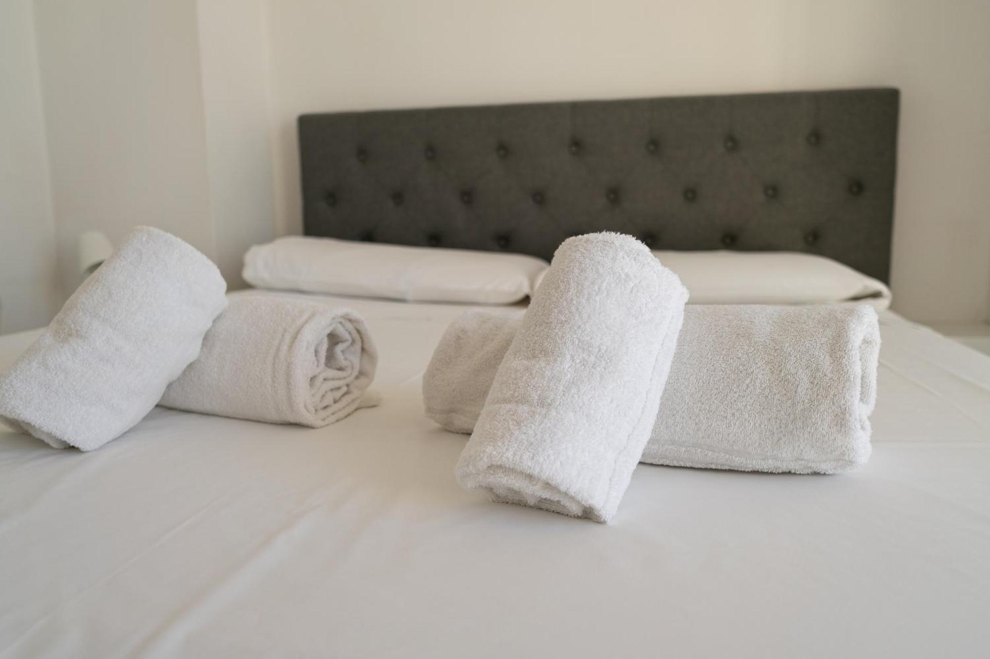 Casa Grimaldi - Terrace & Sea View Apartman Ventimiglia Kültér fotó
